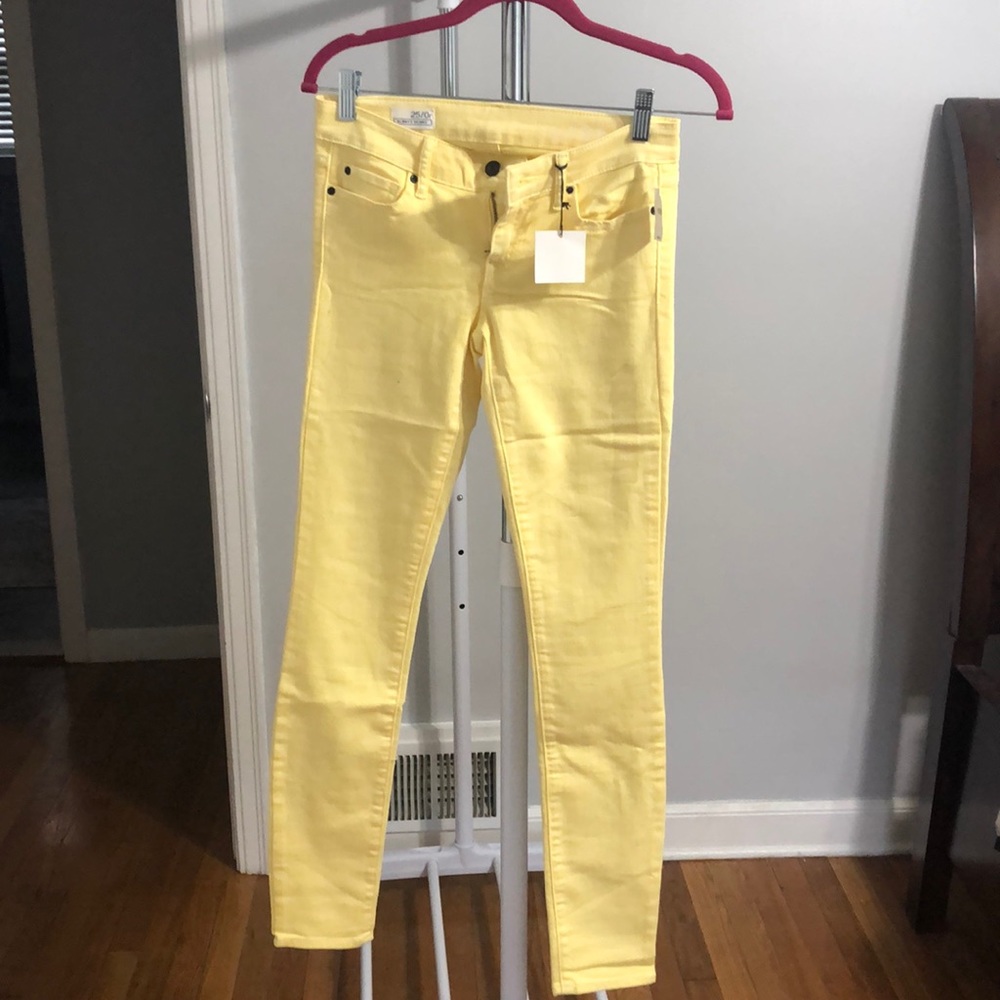 Yellow Gap jeggings